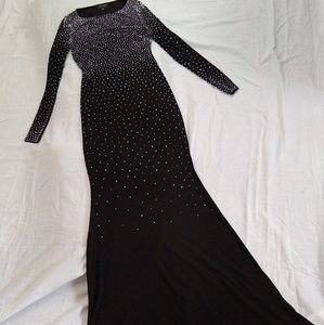 Xscape floor length formal dress